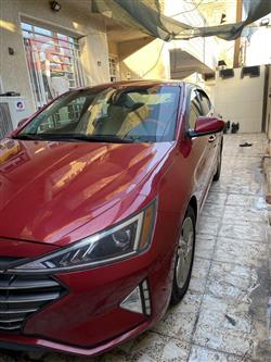 هیوندای ئەلەنترا